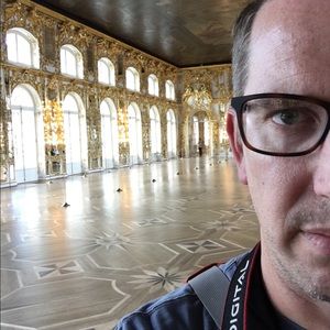 Meet your Posher, Michae